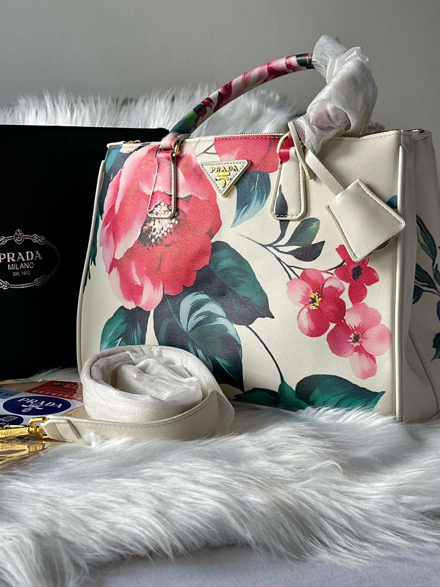 Arma floral bloom tote💐