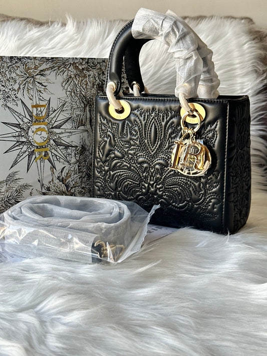 The black orchid bag